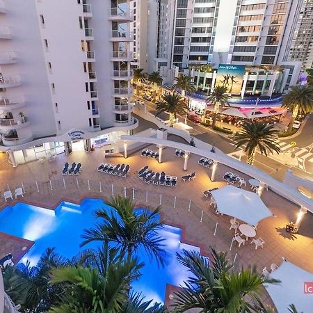 Broadbeach Holiday Apartments Guldkusten Exteriör bild