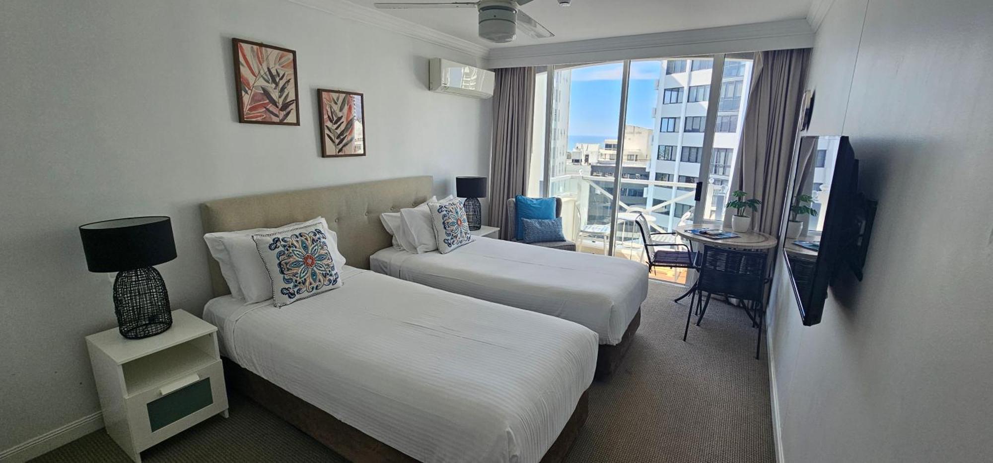 Broadbeach Holiday Apartments Guldkusten Exteriör bild