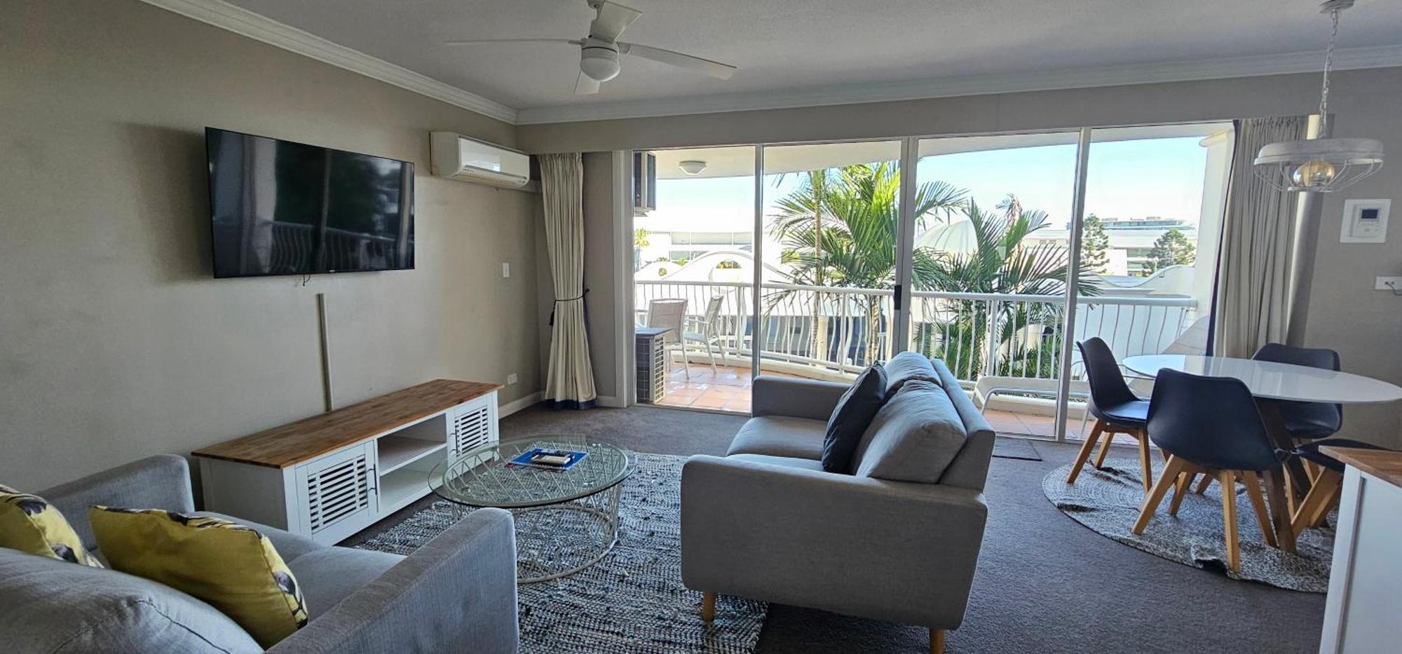 Broadbeach Holiday Apartments Guldkusten Exteriör bild