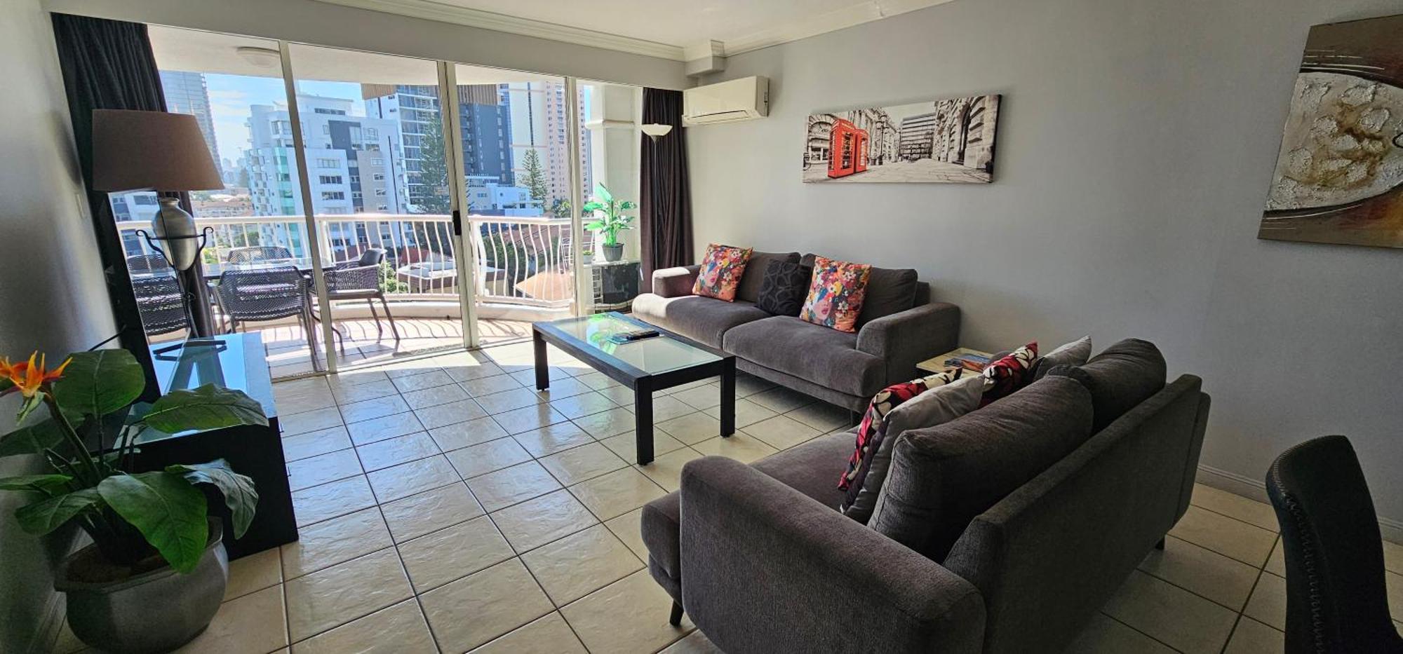 Broadbeach Holiday Apartments Guldkusten Exteriör bild