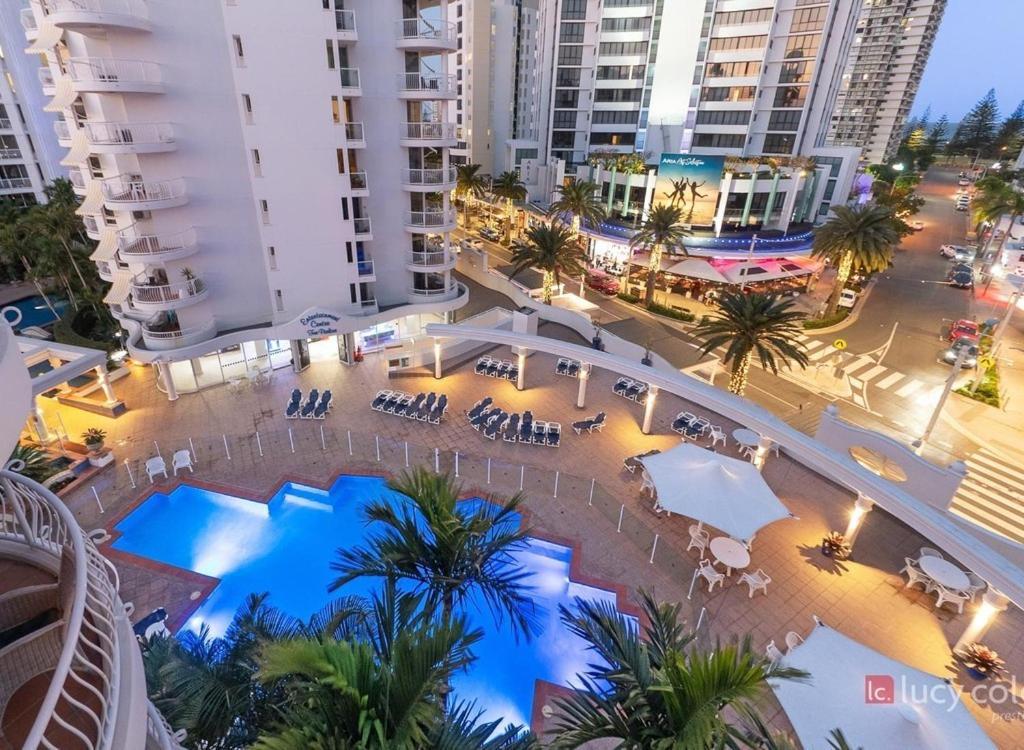 Broadbeach Holiday Apartments Guldkusten Exteriör bild
